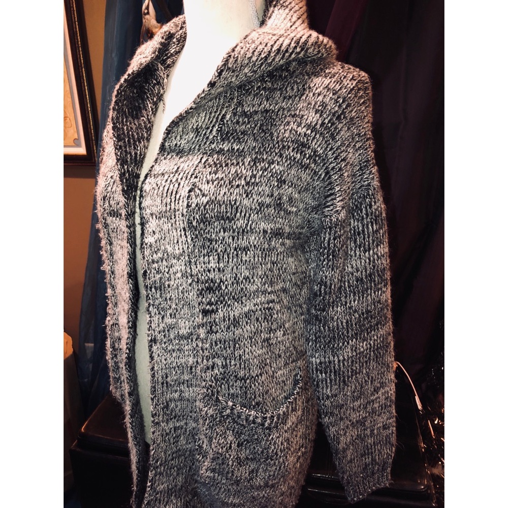 Gray Knit Open Hooded Sweater 🖤